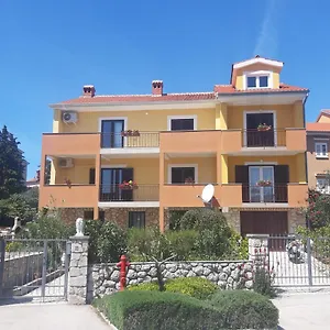 Apartment Ana, Cres