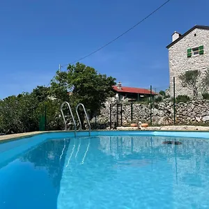 Villa Ana With Jacuzzi & Swimming Pool, Cres